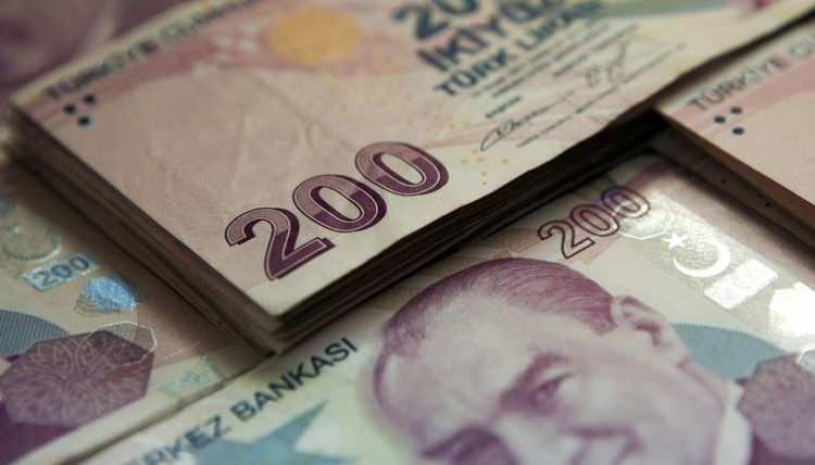 <p>Milyonlarca çalışan asgari ücretteki artışının ne kadar olacağını merak ediyor. </p>