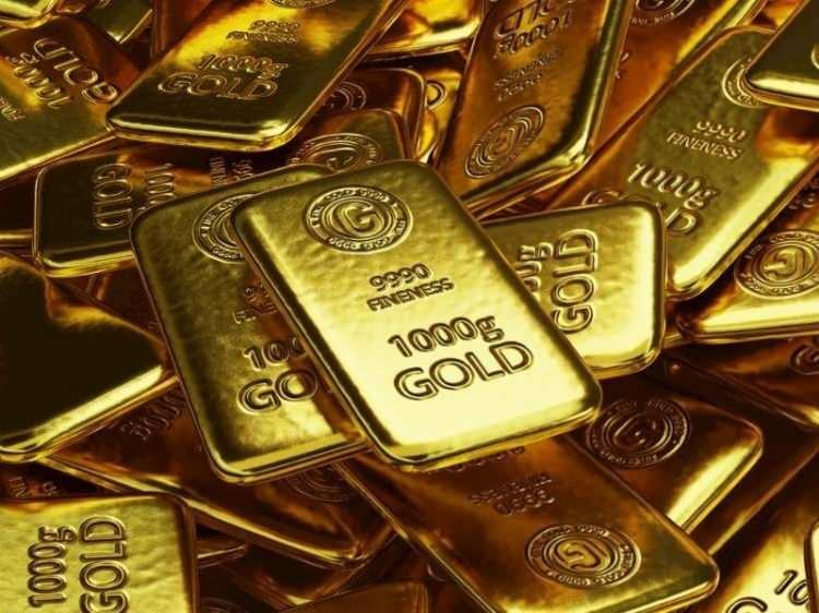<p>"Güvenli limana olan talep artar. Ancak gelecek jeopolitik risk yeni farklı ülkelerin sürece dahil olmasıyla birlikte küresel piyasalarda ve dünya ekonomilerinde savaş fiyatlaması yaşanabilir. </p>
<p> </p>