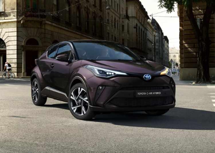 <p><strong>TOYOTA</strong></p>
<p> </p>
<p>Toyota C-HR Hybrid 1.8 Hybrid 4x2 Flame e-CVT</p>
<p>- Ekim fiyatı: 1.587.400 TL</p>
<p>- Kampanyalı Ekim fiyatı: 1.467.400 TL</p>