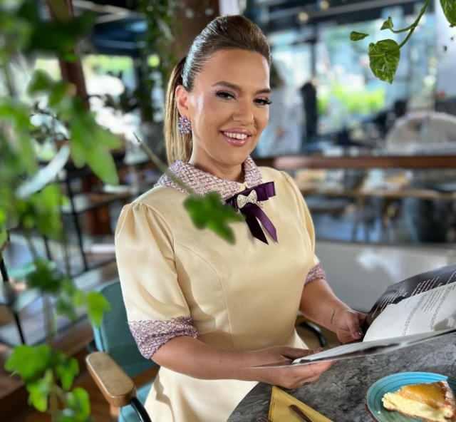 <p><span style="color:#000000"><strong>Hak ettiğimiz yıllarda vermediler, hak etmediğimiz yıllarda almayalım canım. Aday adayı falan da olmayalım" </strong></span></p>