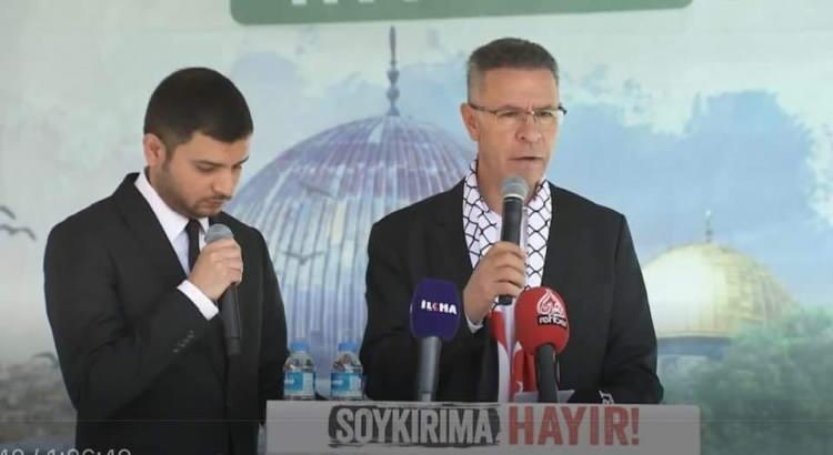 <p>Filistin'in Türkiye Büyükelçisi Faed Halid Abd Mustafa'da İstanbul Filistin Yürüyüşü'ne katılanlar arasında ye aldı. Yürüyüş sırasında konuşma yapan Mustafa şu açıklamaları yaptı:</p>
<p> </p>
