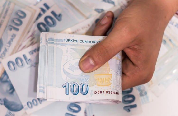 <p>Enflasyonla mücadele için indirim kampanyası çağrısı Anadolu'ya yayılıyor. </p>
