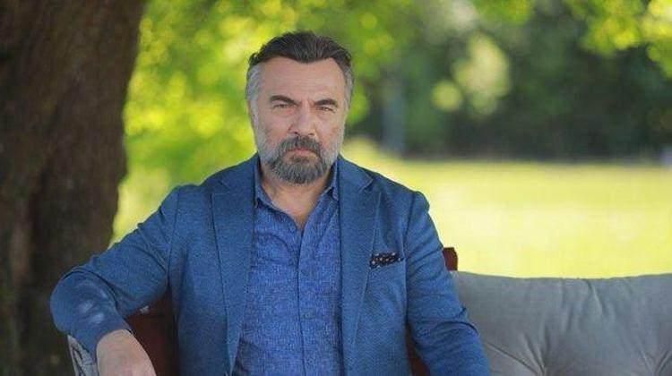 <p><span style="color:#000000"><strong>Çocuğun annesi ve babasıyla birlikte büyümesi çok değerli ama aslolan hayattır. O yüzden geç kaldığımı düşünmüyorum."</strong></span></p>