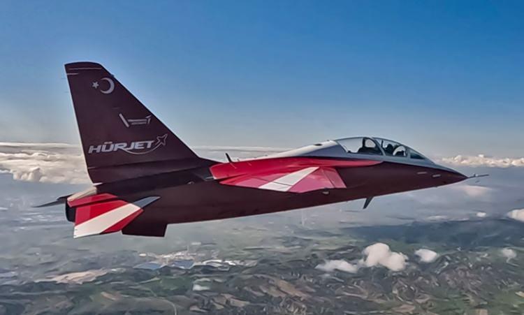 <p><strong>• </strong> HÜRKUŞ, HÜRJET ve F-16 gibi hava platformlarında; uzun menzilli, düşük maliyetli ve düşük ağırlıklı bir mühimmat seçeneği sunuldu.</p>
