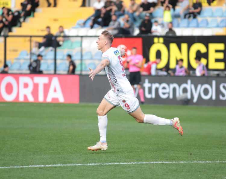 <p>- Antalyaspor (4)</p>
