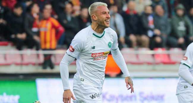 <p>- Konyaspor (3)</p>
