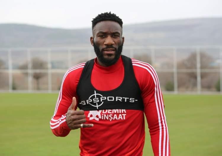 <p>- Sivasspor (3)</p>
