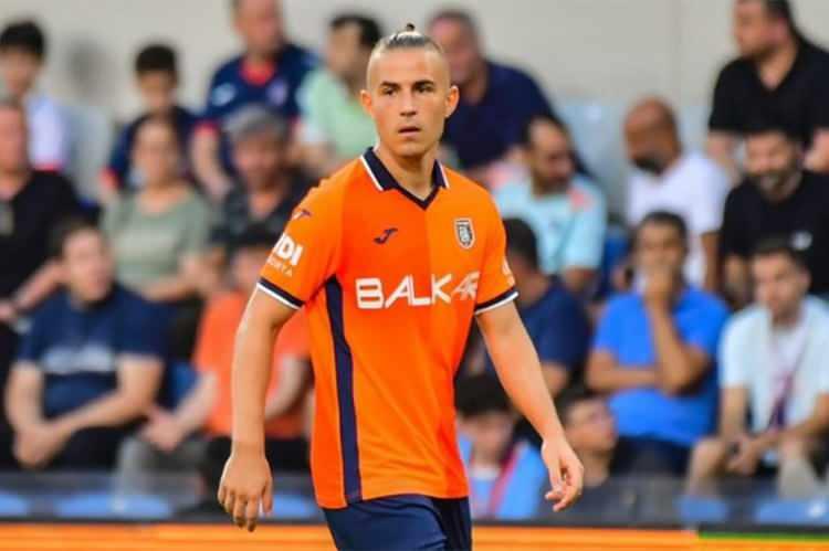 <p>- Başakşehir (2)</p>
