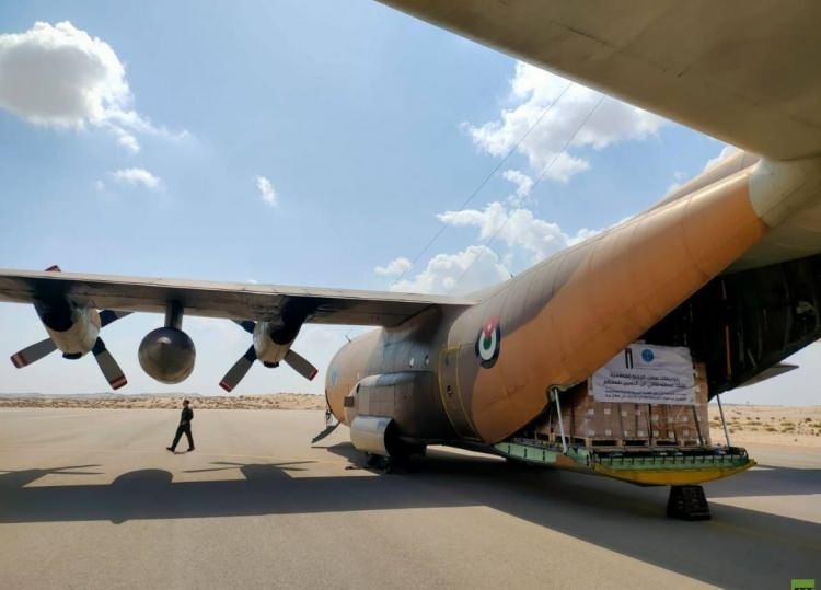 <p><strong>BAE'DEN DE İNSANİ YARDIM İ&Ccedil;İN HAZIRLIKLAR TAMAM</strong></p>

<p>&nbsp;</p>

<p>Birleşik Arap Emirlikleri (BAE) işgalci İrail'in Gazze saldırısı sonrası insani yardım i&ccedil;in harekete ge&ccedil;ti.</p>
