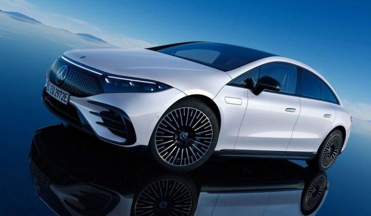 <p><strong>MERCEDES-BENZ</strong></p>
<p> </p>
<p>Mercedes-Benz EQS 450 4MATIC Inspiration - 5.327.500 TL<br />
<br />
Mercedes-Benz EQS 580 4MATIC Heritage Edition - 6.378.000 TL</p>