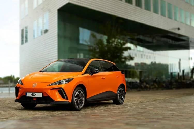 <p>MG</p>

<p>&nbsp;</p>

<p>MG MG4 Comfort 170 PS 51 kWsa -&nbsp;1.299.000 TL</p>
