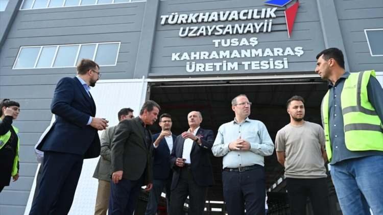<p>Daha sonra Kaymakam Mustafa Nevzat Mercan'ın da katılımıyla TUSAŞ tarafından ilçede kurulumu devam eden tesise geçen Bozdoğan ve beraberindeki heyet, süreçle ilgili yetkililerden bilgi aldı.</p>
