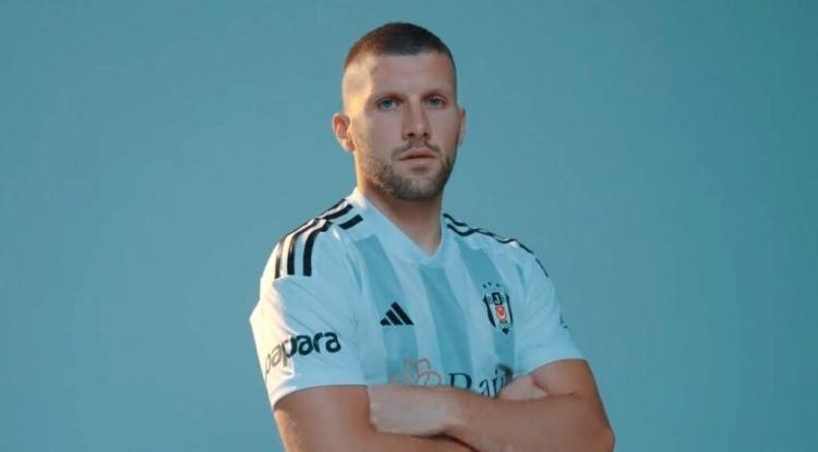 <p>Ante Rebic (Beşiktaş): 2.5 milyon euro</p>
