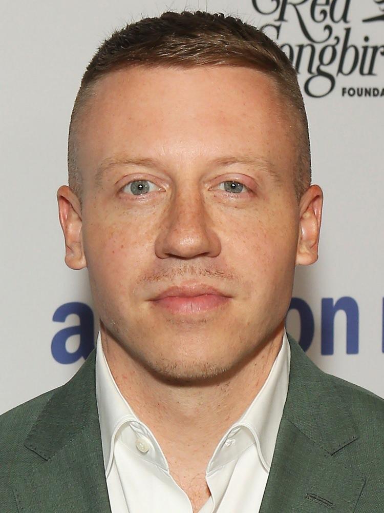 <p>Macklemore</p>
