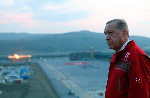 <p>Cumhurbaşkanı Recep Tayyip Erdoğan'ın Fatih Sondaj Gemisi'nin Karadeniz'de yaptığı keşifler sonrası vatandaşa verdiği ücretsiz doğalgaz müjdesinde sözler tutuldu. </p>
