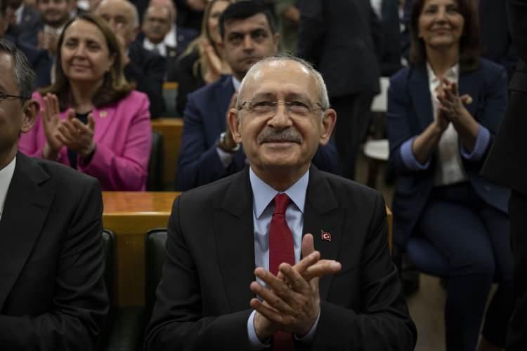 <p><strong>İŞTE İMZA VERMEYEN 38 CHP'Lİ MİLLETVEKİLİ</strong></p>
<p>İşte Kemal Kılıçdaroğlu'na destek vermeyen ve adaylığı için imza atmayan 38 milletvekili...</p>
