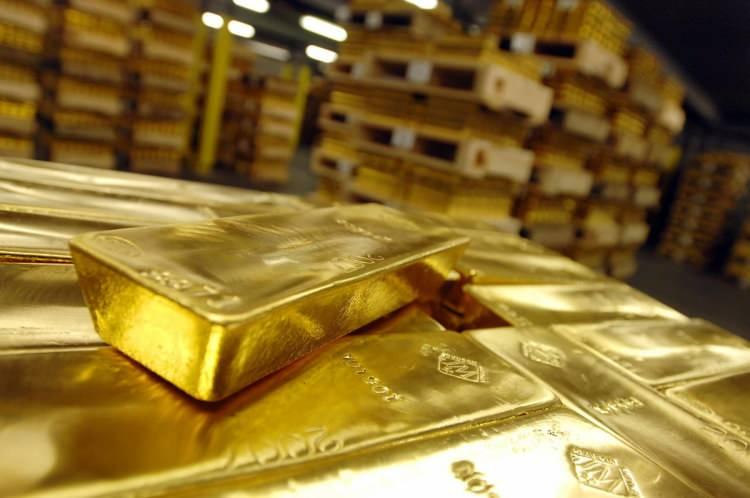 <p>Reade, altın fiyatlarının şu anda yüksek olduğunu ve herhangi bir yükselişin değerli metali desteklemeye yardımcı olan yüksek bir tabandan geleceğini de sözlerine ekledi.</p>