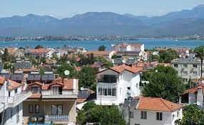 <p>Kart, belge ve plaket, kokart gelirleri ve benzeri her çeşit gelirler, atık su arıtma tesisi, katı atık bertaraf tesisi gibi altyapı tesislerinden elde edilen her türlü ücret, <strong>bu tesislerin işletme ve kira gelirleri ile diğer tesislerden elde edilen ücret ve gelirler de döner sermayenin gelir kaynakları arasında yer alacak.</strong></p>