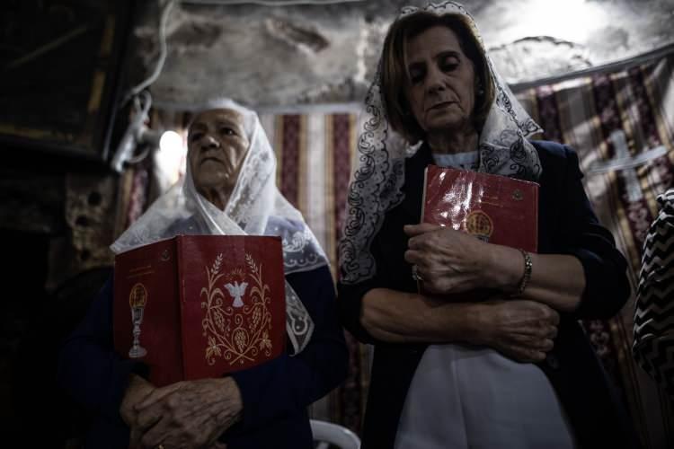 <p>İsrail'in, 19 Ekim gecesi Gazze'de düzenlediği saldırıda Rum Ortodoks Kilisesine sığınmış 18'i Hristiyan, 20 Filistinli hayatını kaybetmişti.</p>