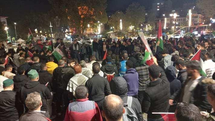 <p><strong>KÜTAHYA</strong></p>

<p>Kütahya'da İsrail'in Gazze'deki hastaneye saldırısı protesto edildi</p>

<p> </p>
