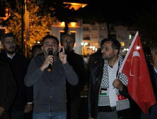 <p><strong>TRAKYA</strong></p>

<p>Trakya'da vatandaşlar İsrail'in Gazze'deki hastaneye yönelik saldırısını protesto etti.</p>
