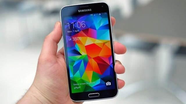 <p><strong>GALAXY S5</strong></p>
