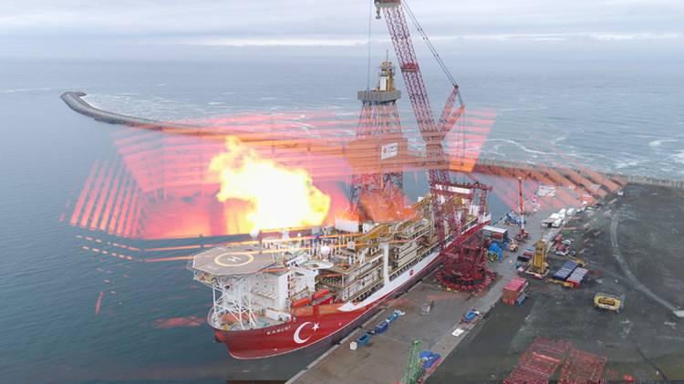 <p>Silivri Doğal Gaz Depolama Tesisi'nden günlük 75 milyon metreküp, Tuz Gölü Yer Altı Doğal Gaz Depolama Tesisi'nden de günlük 40 milyon metreküp şebekeye gaz basılabiliyor.</p>