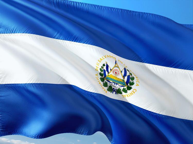 <p>EL SALVADOR</p>

<p> </p>

<p>EVET</p>
