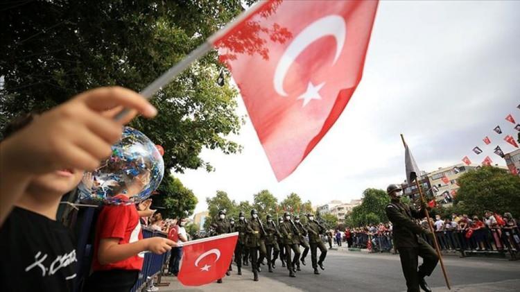 <p>Güney Afrika'nın Ankara Büyükelçiliğinin, X'teki paylaşımında "Güney Afrika Büyükelçiliği, Türk halkının gurur ve neşeyle 100. yılını kutladığı ve bağımsızlığın öncüsü Mustafa Kemal Atatürk'e saygılarını sunduğu Türkiye Cumhuriyeti'nin 100. yılını kutluyor." ifadeleri yer aldı.</p>
<p> </p>