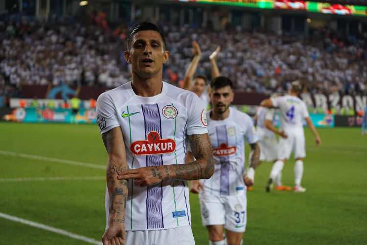 <p>Benhur Keser<br />
<br />
Çaykur Rizespor<br />
<br />
3 gol</p>
