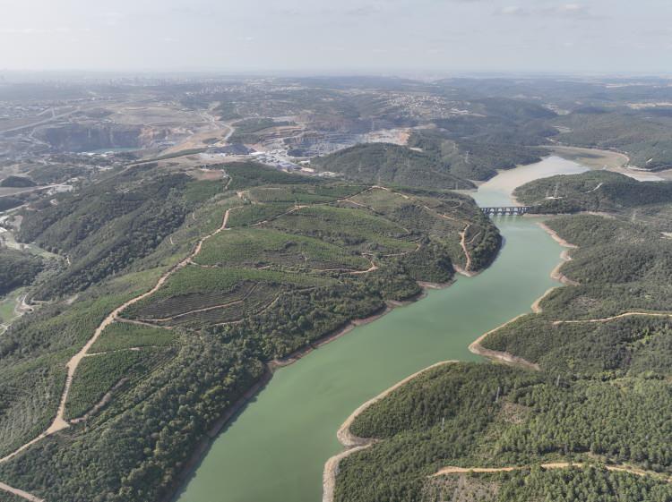 <p>Öte yandan İSKİ verilerine göre, Alibey Barajı’ndaki su seviyesi ise yüzde 21.73 oldu. </p>