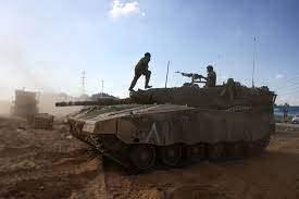 <p><strong>ASKERLER TÜNELLERE BASKIN YAPMA EĞİTİMİ ALIYOR</strong></p>
<p>İsrail devlet televizyonu KAN'dan yer alan haberde de İsrail ordusundaki özel birliklerin, Gazze Şeridi'ne kara harekatına hazırlık için birkaç günden beri tünellere baskın yapma eğitimi aldıkları bilgisi paylaşıldı.</p>