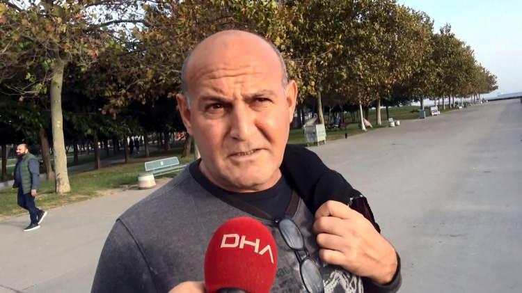 <p><span style="color:rgb(99, 99, 99)">Sahilde yürüyüş veya spor yapanlardan Serhat Okan, “Yosun tabakasının dalgalardan kaynaklandığını sanıyorum Daha önce de oldu. Ancak, bu normal bir koku değil" dedi.</span></p>
<p> </p>
<p> </p>