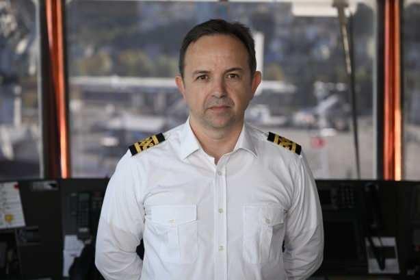 <p>Nur, geminin dinamik konumlama sistemi dahil pek çok üstün teknolojiye sahip olduğunu belirterek, "Bu sayede bofor skalasına göre 6 kuvvet havada bile görev icra edebilmektedir." diye konuştu.</p>
<p> </p>
