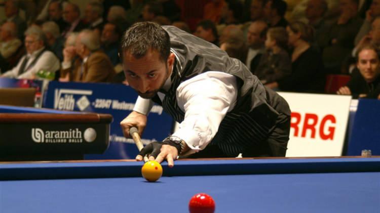 <p>1994: Profesyonel 3 bant bilardo oyuncusu Semih Saygıner 1994'te ilk Dünya Bilardo Şampiyonluğunu kazandı. Saygıner daha sonra 1998, 2000, 2001, 2003, 2004 ve 2021 yıllarında da Dünya Şampiyonu olma başarısını gösterdi.</p>
