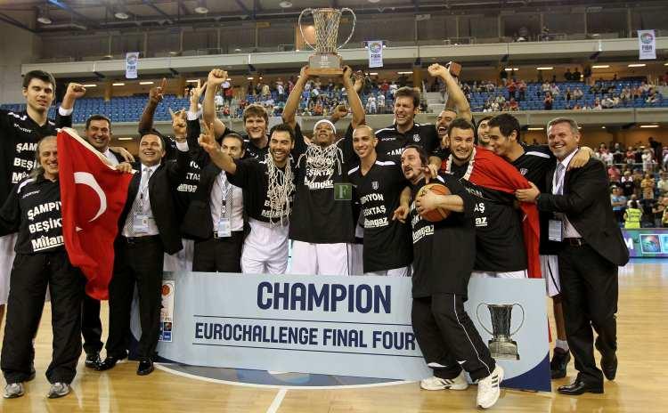 <p>2012: FIBA Avrupa tarafından düzenlenen; EuroLeague ve EuroCup'tan sonraki en önemli turnuva olan EuroChallenge finalinde Fransa'nın Elan Chalon takımını 91-86 mağlup eden Beşiktaş kupayı müzesine götürdü.</p>