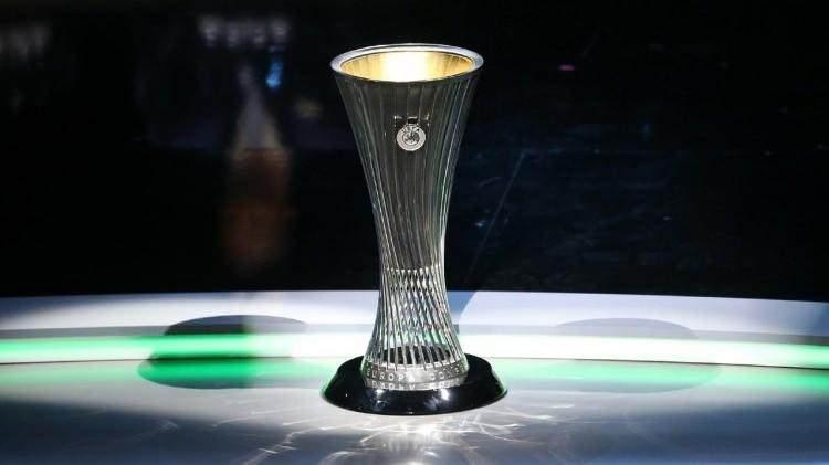<p>Avrupa'daki diğer temsilcilerimiz Beşiktaş ve Fenerbahçe ise bugün (Perşembe) Konferans Ligi'nde maçlarına çıkacak.</p>