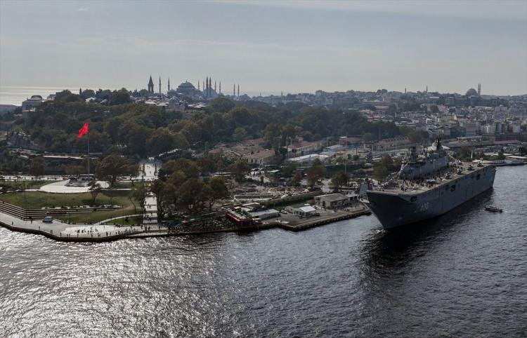 <p>TCG Anadolu, İstanbul Tuzla'daki Sedef Tersanesi'nin ana yükleniciliğinde inşa edildi. </p>
<p> </p>