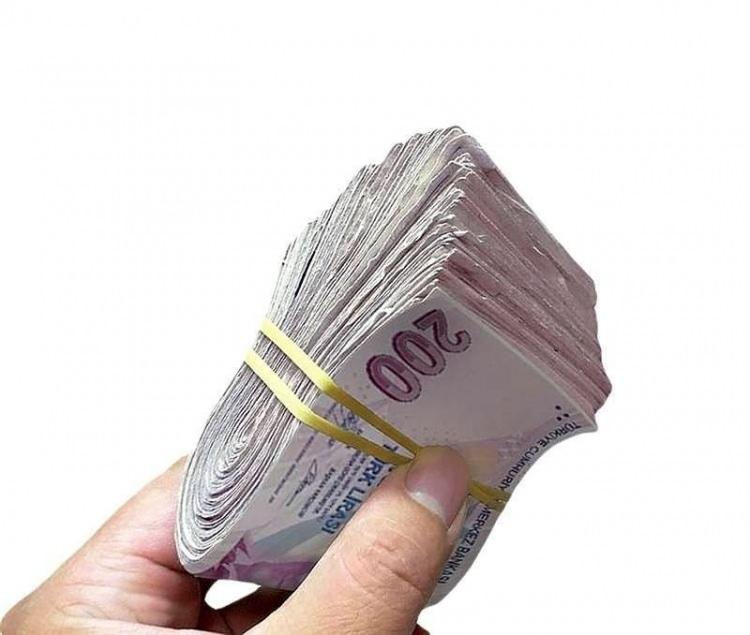 <p>BAŞKOMİSER<br />
<br />
TEMMUZ DÖNEMİ: 32,613 TL<br />
<br />
4 AYLIK (40,39 ZAM): 45,785 TL</p>
