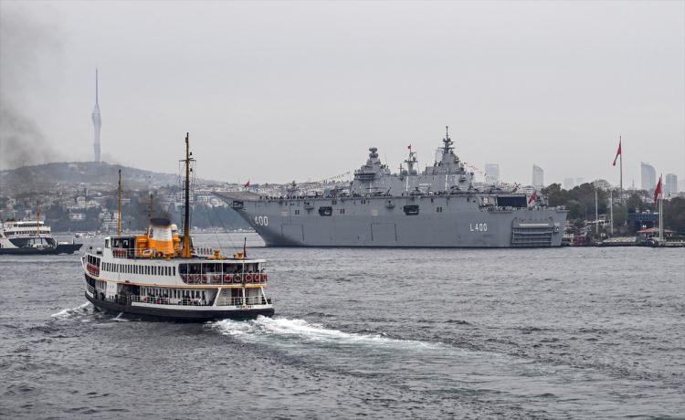 <p>İstanbul Boğaz'ında demirlenen gemi binlerce vatandaş tarafından ziyaret edildi. </p>