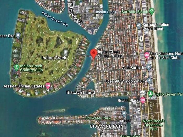 <p>Bezos'un duyurusu, milyarderin geçtiğimiz aylarda Miami'nin "milyarder sığınağı" mahallesinde iki büyük malikane satın almasının ardından geldi. Bu mahalle yapay bir bariyer adası üzerinde yer alıyor.</p>
