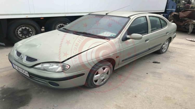 <p>2001- RENAULT MEGANE CLASSİC 1.6İ</p>
<p> </p>
<p>- Manuel</p>
<p> </p>
<p>- Başlangıç Bedeli: 195.000</p>