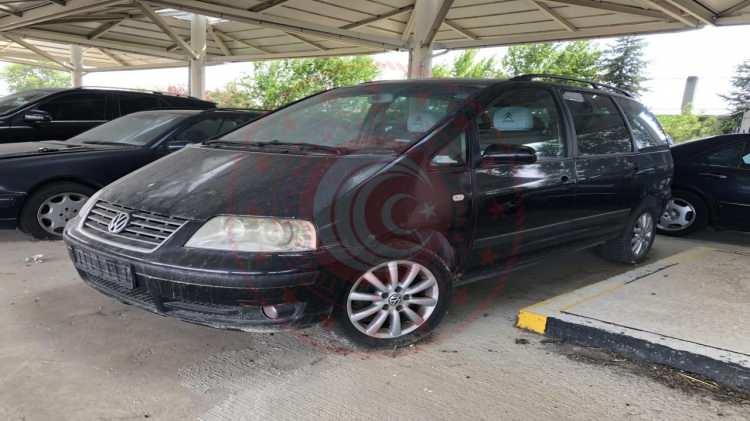 <p>2004- VOLKSWAGEN SHARAN 1.9 TDI</p>
<p> </p>
<p>- Manuel </p>
<p> </p>
<p>- Başlangıç Bedeli: 273.750 TL</p>
<p> </p>