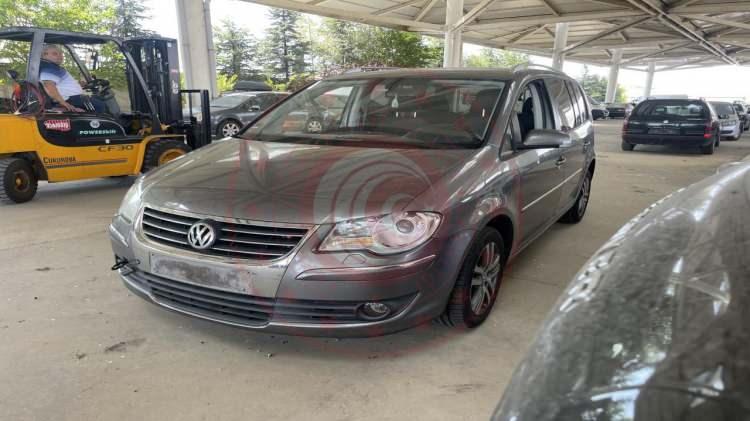 <p>2007 - VOLKSWAGEN TOURAN 2.0 TDI</p>
<p> </p>
<p>- Otomatik </p>
<p> </p>
<p>- Başlangıç Bedeli: 412.500 TL</p>