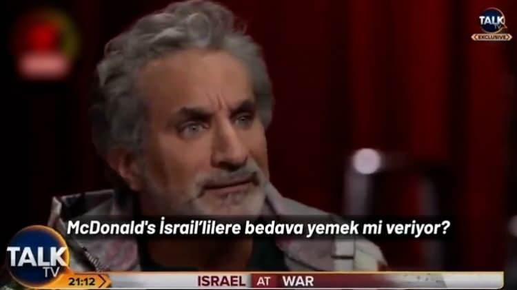 <p><span style="color:#000000"><strong>Öte yandan dünyaca ünlü fastfood markası McDonald's'ın İsrail'e destek vermesini alaycı bir dille eleştiren Youssef, "McDonald's İsraillilere bedava yemek veriyor. Filistinli çocukları öldürdükten sonra, hiçbir şey 'Happy Meal" (çocuk menüsü) yemek kadar mutlu hissettiremez" diyerek yapılan katliamın aslında Batılı ülkeler tarafından ne kadar önemsiz görüldüğünü vurguladı.</strong></span></p>