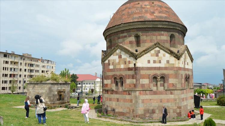 <p>ERZURUM 42.720.894</p>