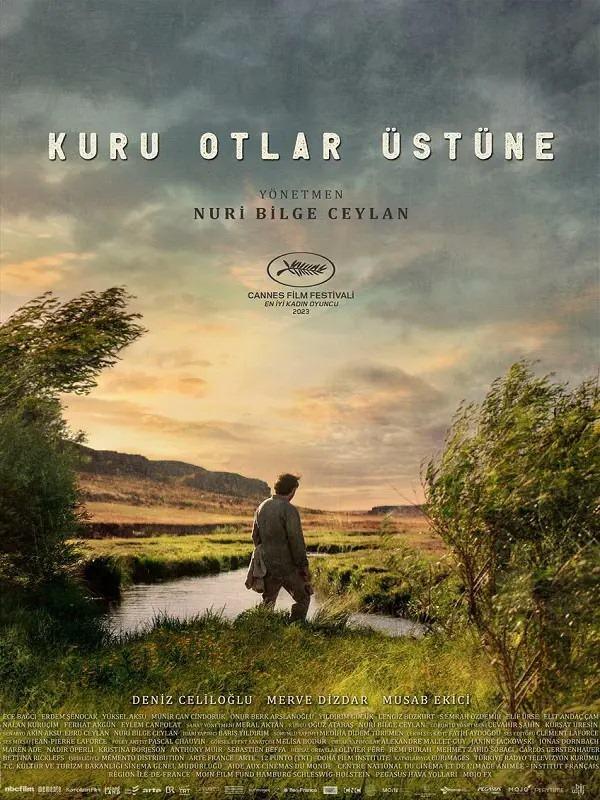 <p><strong>Kuru Otlar Üstüne:</strong></p>

<p>Samet (Deniz Celiloğlu) Anadolu’nun ücra bir köyünde zorunlu görevini tamamlamak üzeredir. Bu görevi tamamlayınca İstanbul’a atanmayı bekleyen Samet’in beklediği atama gerçekleşmesine ise biraz daha süre vardır.</p>
