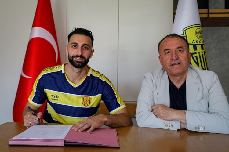 <p>6 - Efkan Bekiroğlu (Ankaragücü) | 4 gol</p>