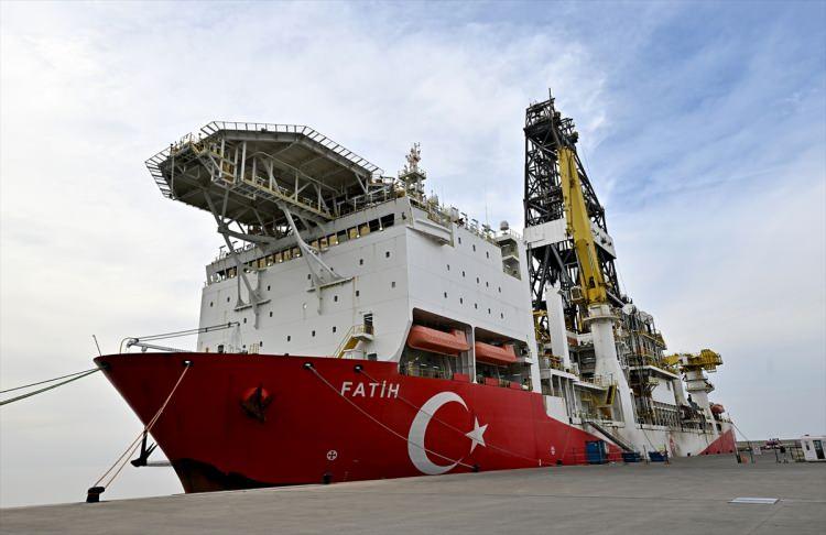 <p>Fatih, 229 metre uzunluğunda, 36 metre genişliğinde ve 51 bin 283 groston ağırlığa sahip.</p>