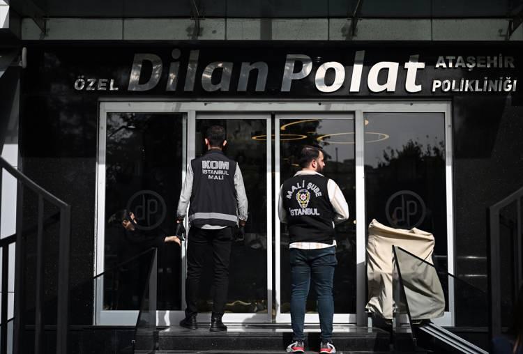 <p>İki tane küçük çocuğu olduğunu dile getiren Dilan Polat, çocuklarının kendisine çok bağlı olduklarını ve şirketlere ilişkin mali konularda hiçbir bilgisi olmadığını iddia etti.</p>